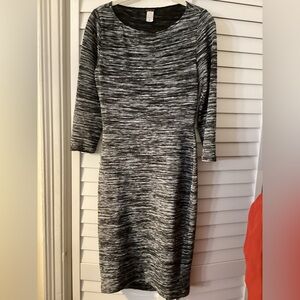 Searle Women’s Vintage Dress, Black, White & Silver 3/4 Sleeves, Lined, Size 4